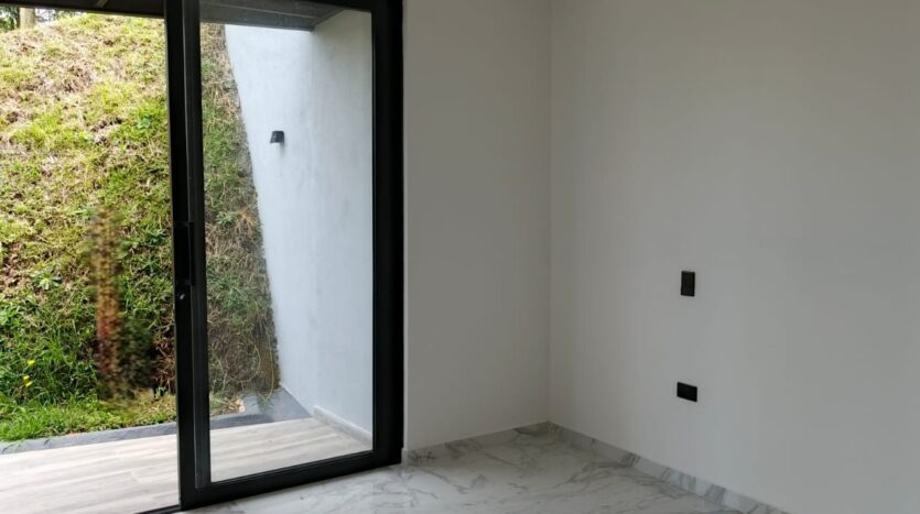 Vendo Hermosa Casa Para Estrenar En Rionegro Vereda La Playa