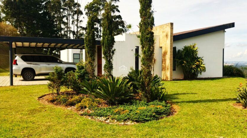 Vendo Hermosa Casa Campestre  En Llanogrande Sector Pontezuela