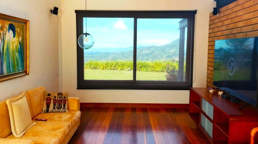 Vendo Hermosa Casa Campestre  En Llanogrande Sector Pontezuela