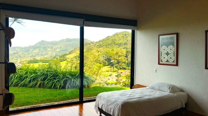 Vendo Hermosa Casa Campestre En Llanogrande Sector Pontezuela