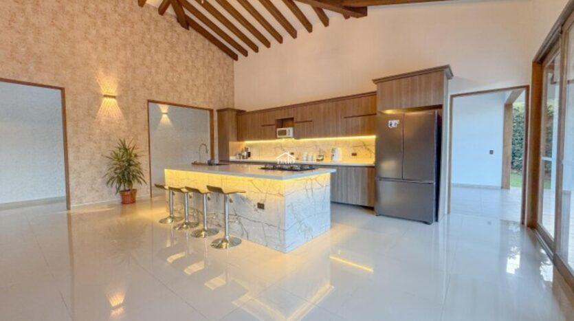 Vendo Casa Campestre en Rionegro sector Aeropuerto