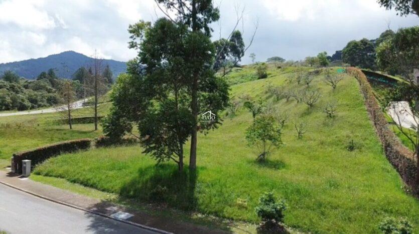 Vendo Lote en La Ceja En exclusiva Parcelacion sector El Yarumo