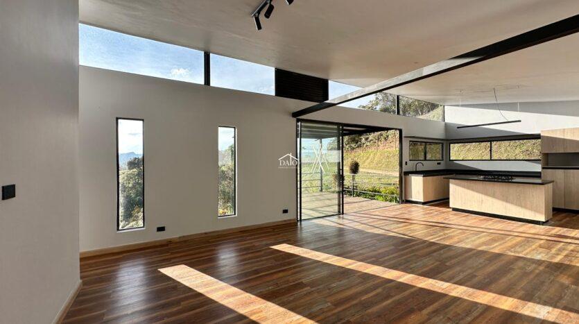 Vendo Casa Campestre En San Vicente sector La Floresta